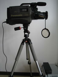 松下經(jīng)典搭檔 M9000攝像機(jī)與錄像機(jī)套機(jī)，480元的復(fù)古影像之旅